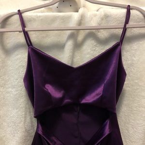 Form fitting violet dress from Windsor